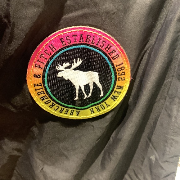 Abercrombie & Fitch USA 🇺🇸 Kids Giuliana + Duke Jacket size 9/10 - Picture 2 of 6